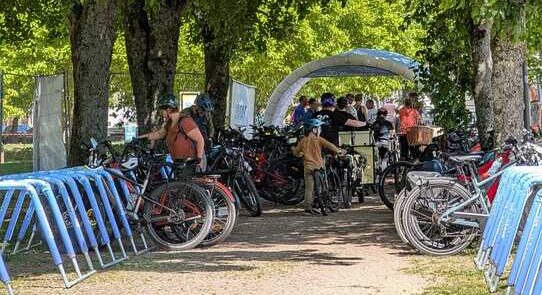 Niente più paura del furto: la rivoluzione dei parcheggi intelligenti per biciclette