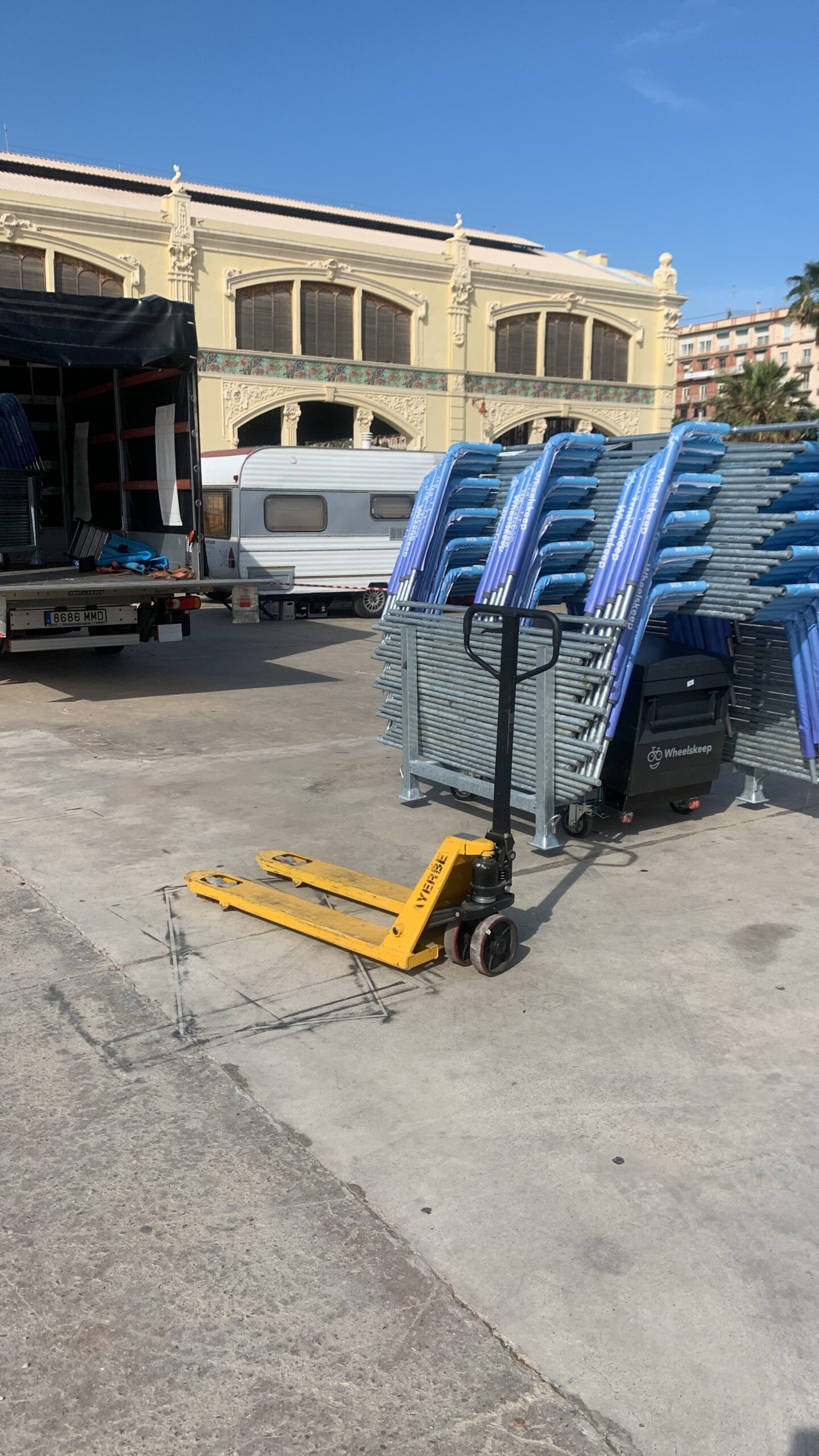Consegna pallet carrellati